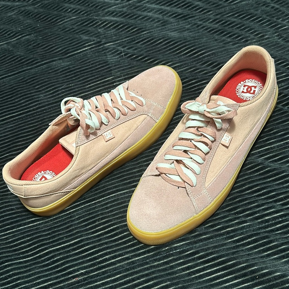 DC SHOES
